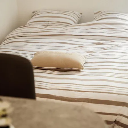 Chic Appartement, Coeur De Tropez, Place Des Lices Saint-Tropez