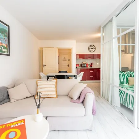 Chic Appartement, Coeur De Tropez, Place Des Lices 아파트 쎙뜨호뻬